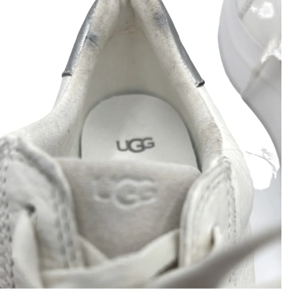 NWOB UGG Scape Platform White Leather and Suede Sneaker - Sz 9.5